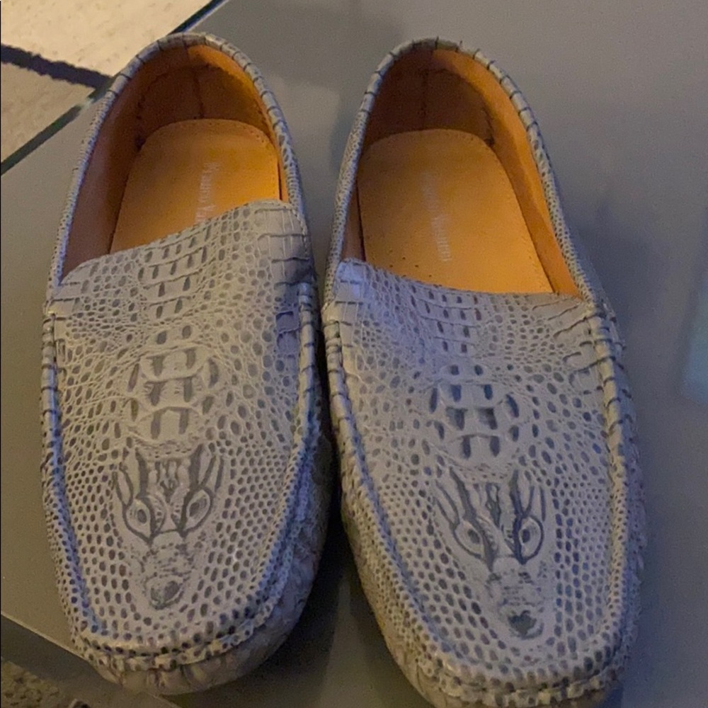 Franco vanucci grey alligator print loafers